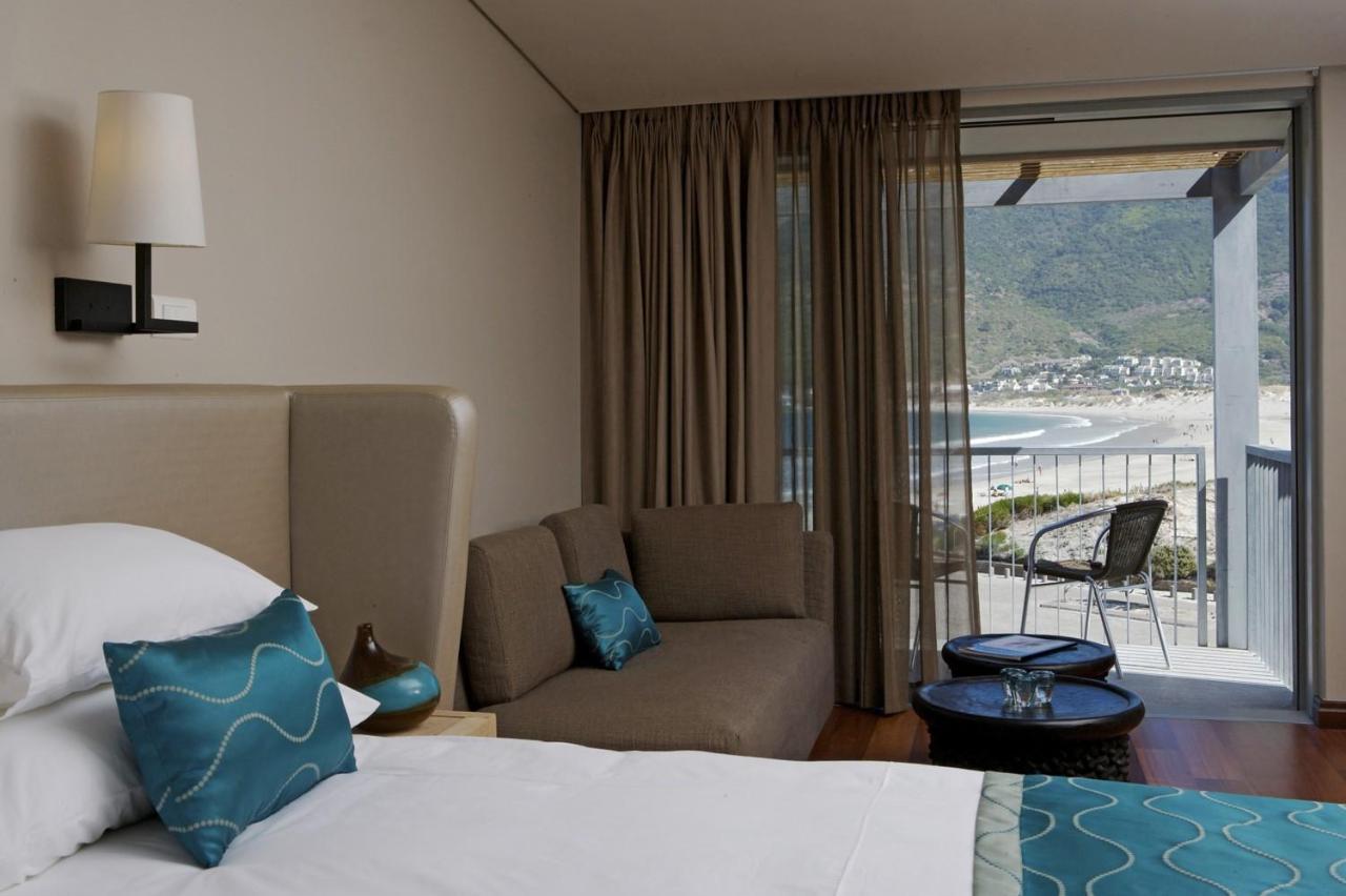 Chapmans Peak Beach Hotel Hout Bay Exterior photo