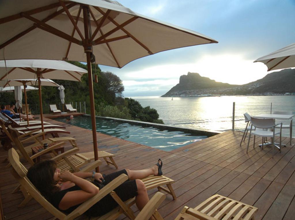 Chapmans Peak Beach Hotel Hout Bay Exterior photo